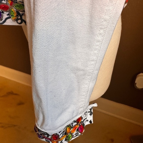 Handmade Upcycled White Denim Jacket Small Artist Embroidered One-of-a-Kind Coat - Picture 7 of 9